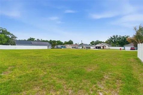 307 Lisa Ann Court Plant City FL 33563
