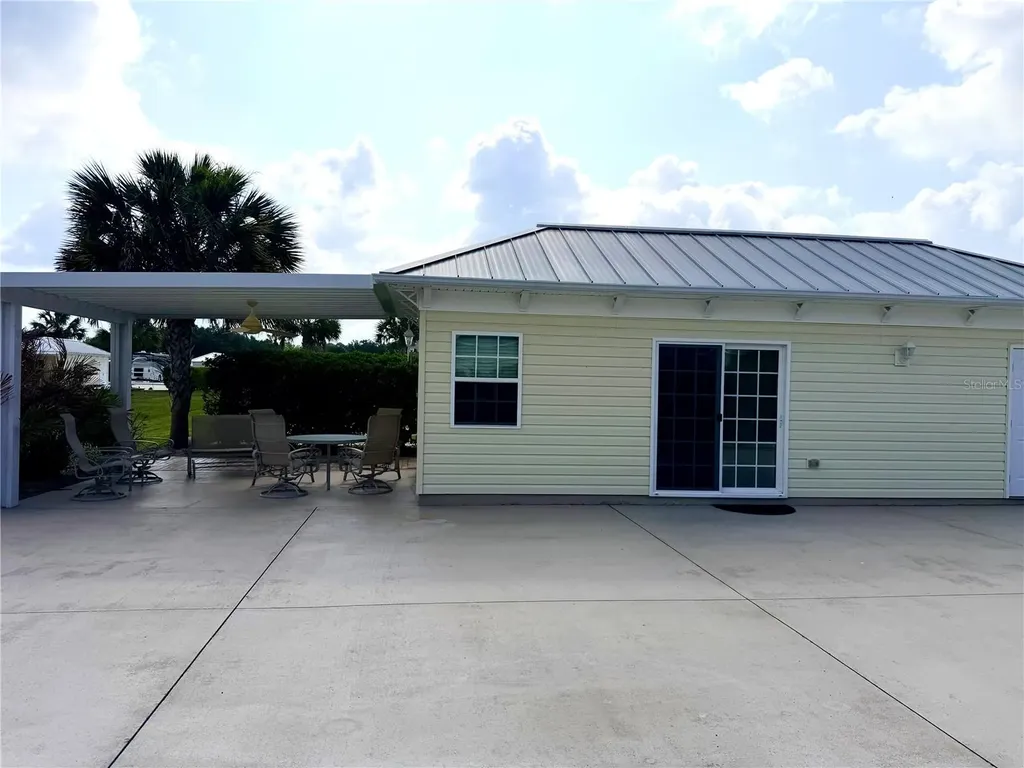4800 SE 94th Avenue Webster FL 33597