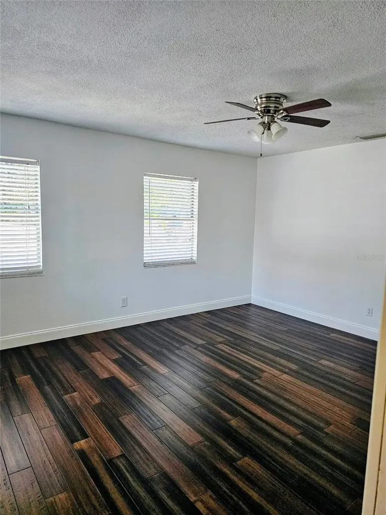3128 W Varn Avenue Tampa FL 33611