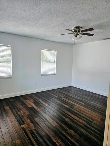 3128 W Varn Avenue Tampa FL 33611