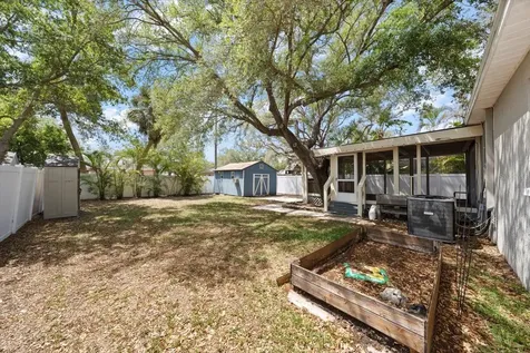 3128 W Varn Avenue Tampa FL 33611
