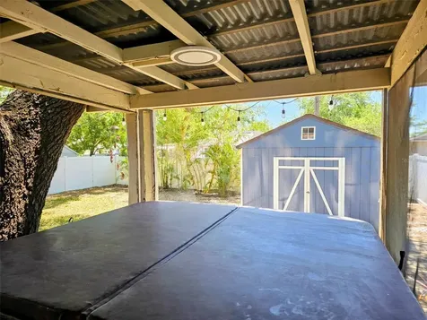 3128 W Varn Avenue Tampa FL 33611