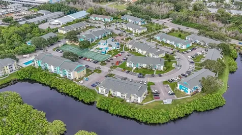 455 Alt 19 S Palm Harbor FL 34683