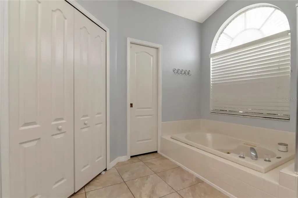 18210 Sweet Jasmine Drive Tampa FL 33647
