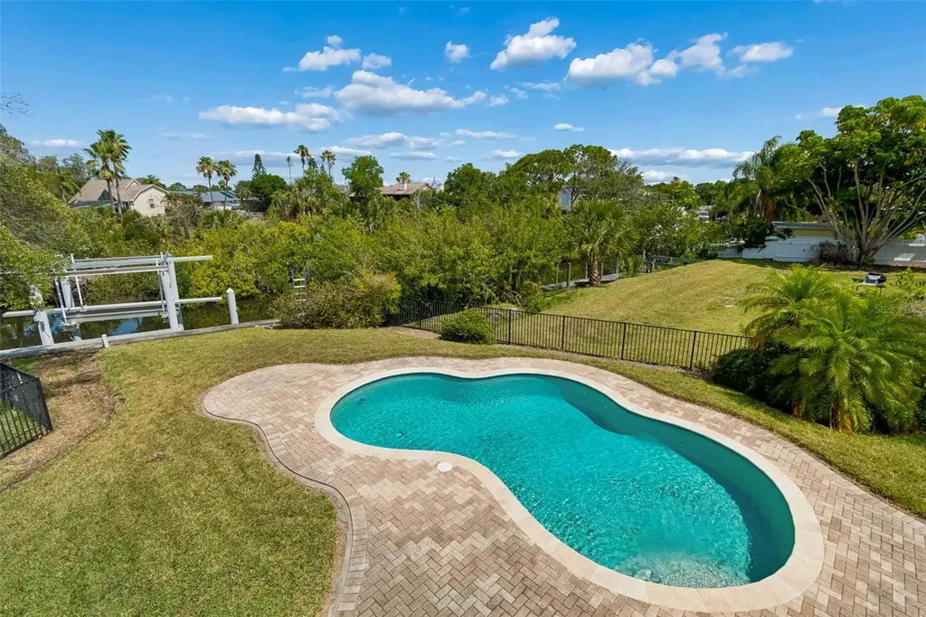 435 Westwinds Drive Palm Harbor FL 34683