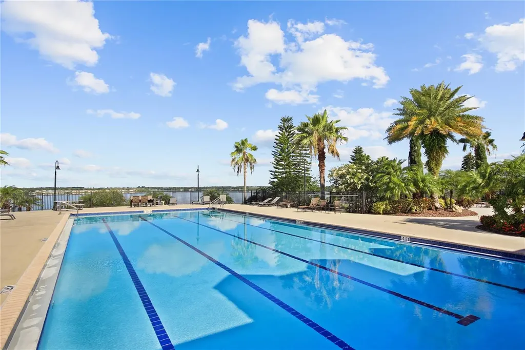 497 Adams View Lane Auburndale FL 33823