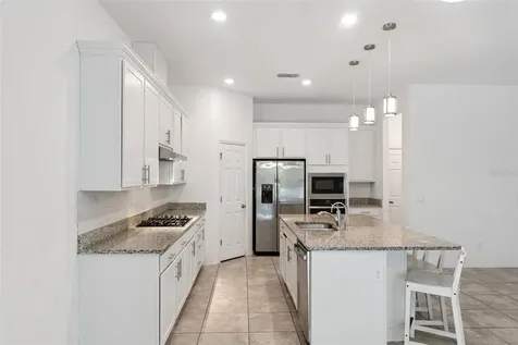2265 Emerald Springs Drive Apopka FL 32712