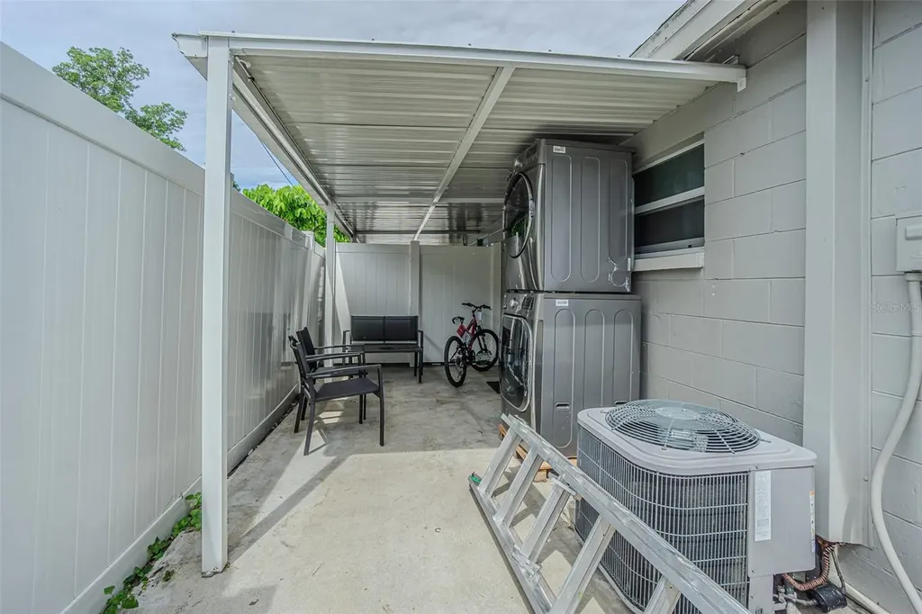 7226 Donald Avenue Tampa FL 33614