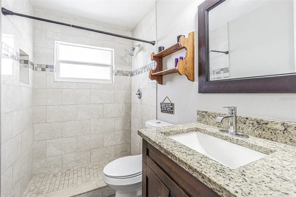 7226 Donald Avenue Tampa FL 33614