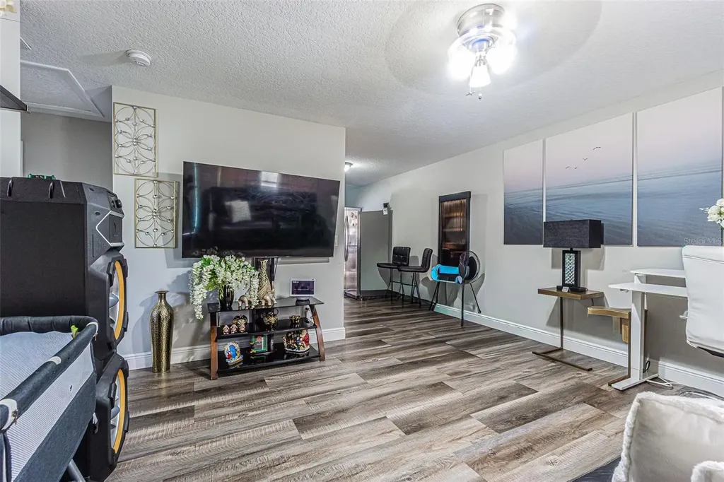7226 Donald Avenue Tampa FL 33614