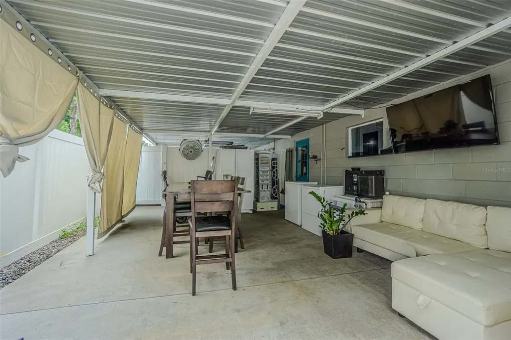 7226 Donald Avenue Tampa FL 33614