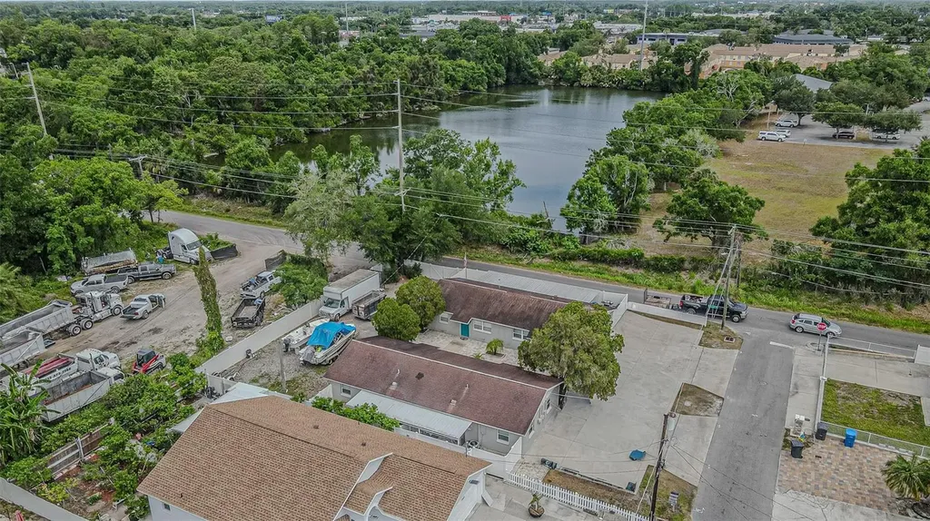 7226 Donald Avenue Tampa FL 33614
