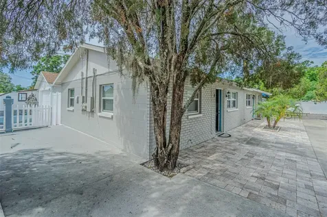 7226 Donald Avenue Tampa FL 33614
