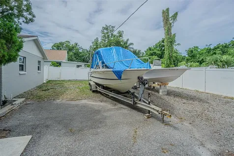 7226 Donald Avenue Tampa FL 33614
