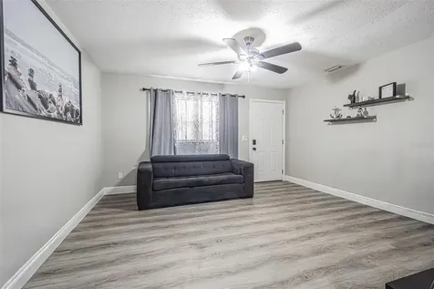 7226 Donald Avenue Tampa FL 33614