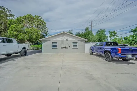 7226 Donald Avenue Tampa FL 33614
