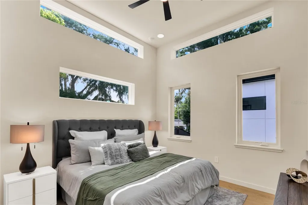 102 W Princeton Street Orlando FL 32804
