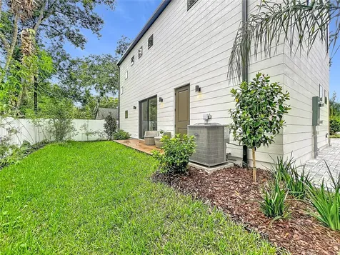 102 W Princeton Street Orlando FL 32804