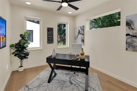 102 W Princeton Street Orlando FL 32804