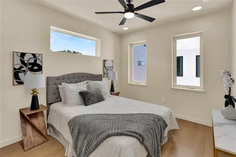 102 W Princeton Street Orlando FL 32804