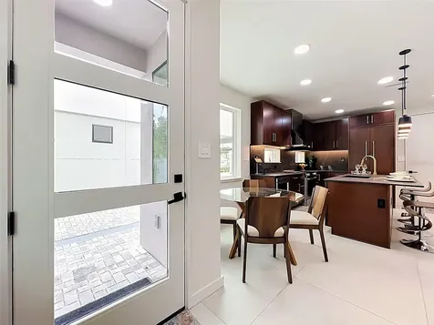 102 W Princeton Street Orlando FL 32804
