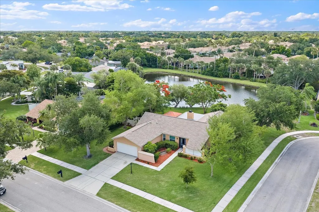 4352 Kingston Loop Sarasota FL 34238