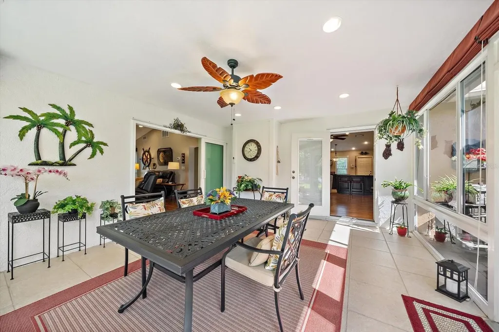 4352 Kingston Loop Sarasota FL 34238