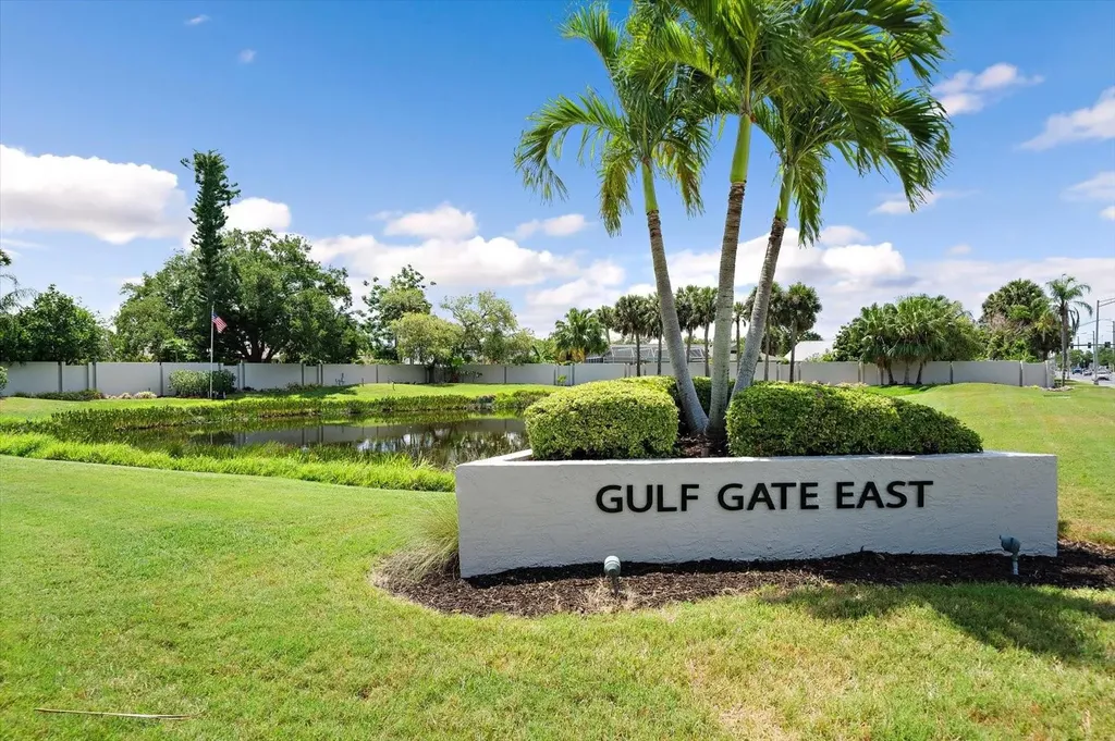 4352 Kingston Loop Sarasota FL 34238