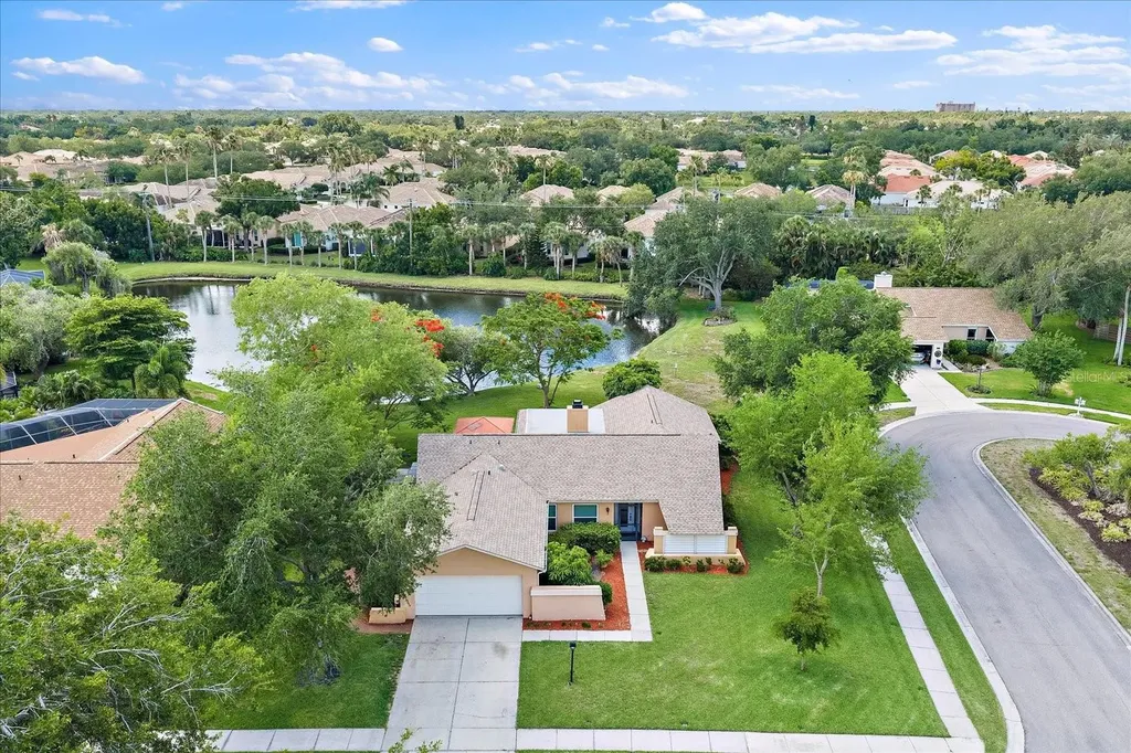 4352 Kingston Loop Sarasota FL 34238