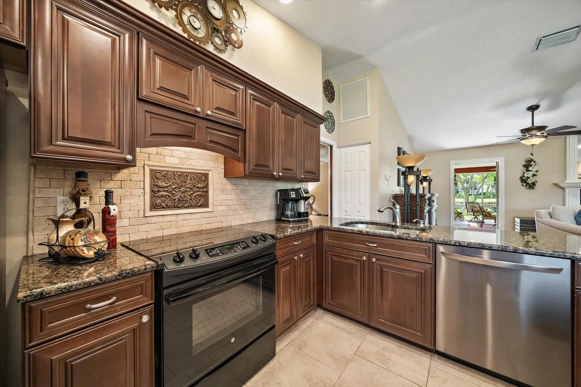 4352 Kingston Loop Sarasota FL 34238