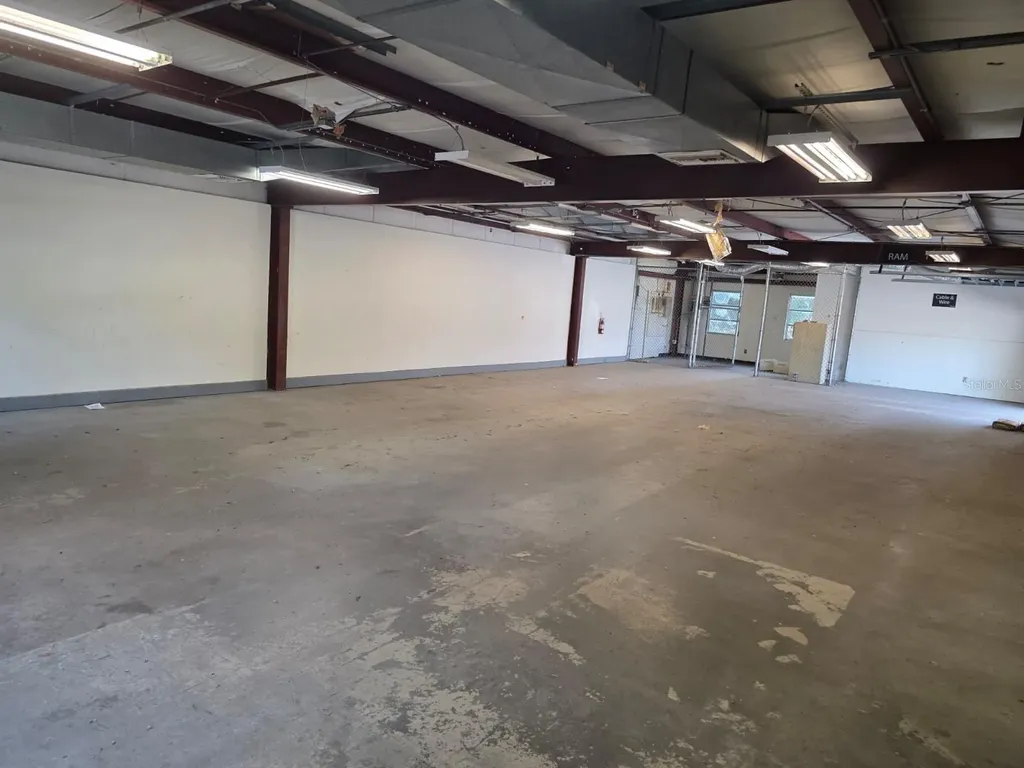 3603 W Bearss Avenue Tampa FL 33618