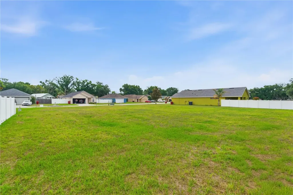 309 Lisa Ann Court Plant City FL 33563