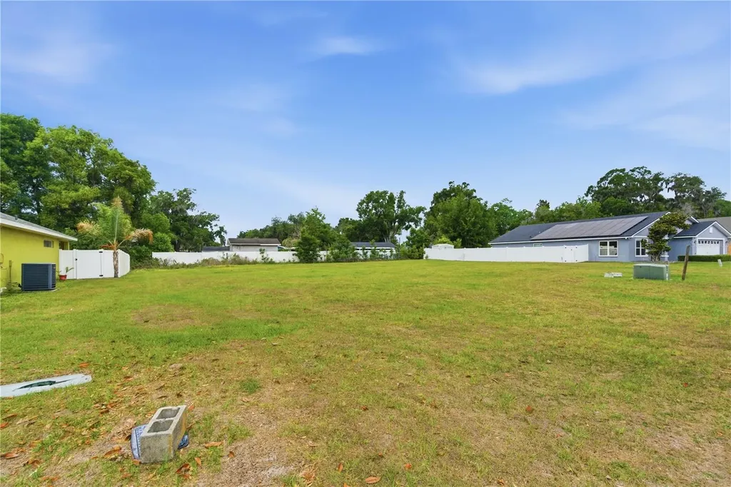 309 Lisa Ann Court Plant City FL 33563