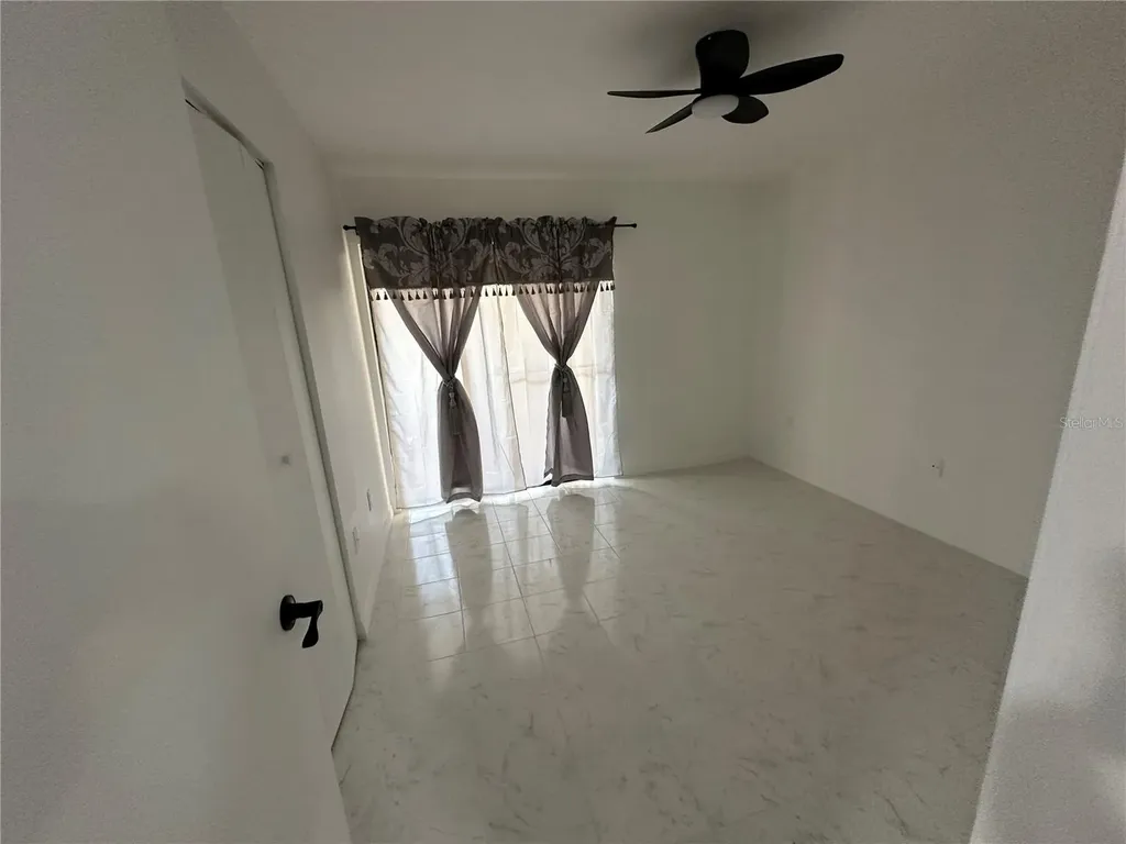 6077 Village Circle Orlando FL 32822