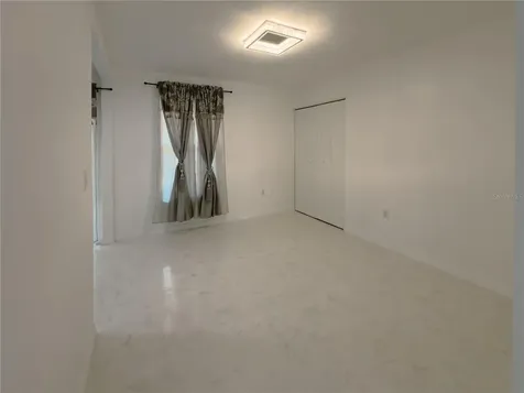 6077 Village Circle Orlando FL 32822