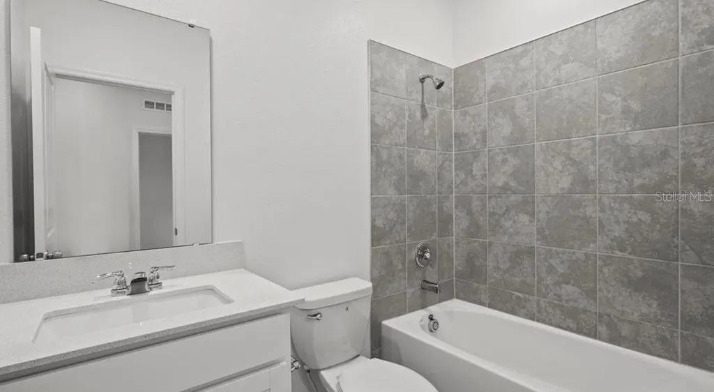 3302 Laurent Loop Davenport FL 33837