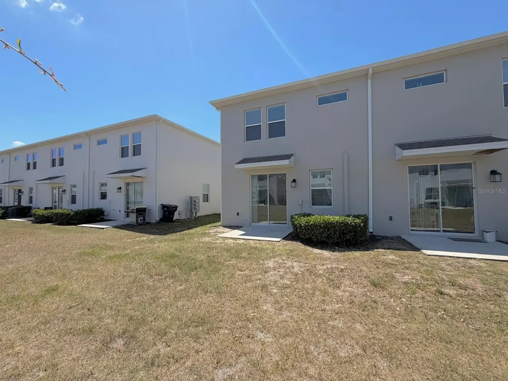 3302 Laurent Loop Davenport FL 33837