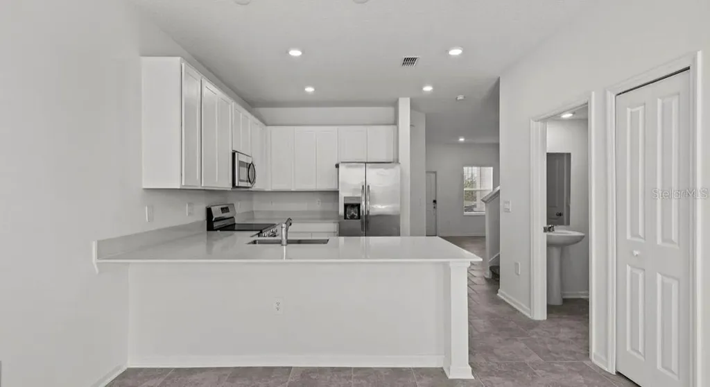 3302 Laurent Loop Davenport FL 33837