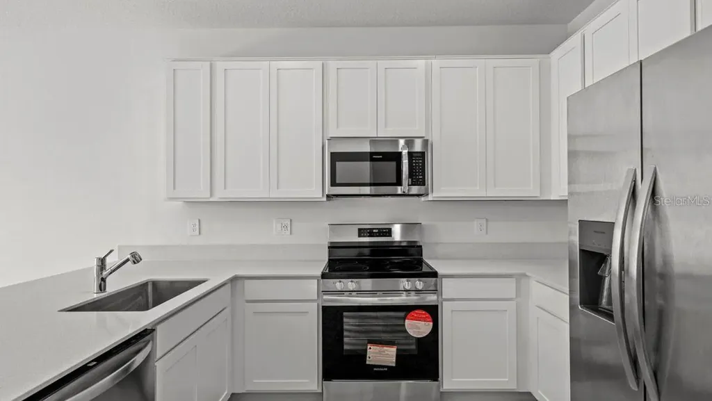 3302 Laurent Loop Davenport FL 33837