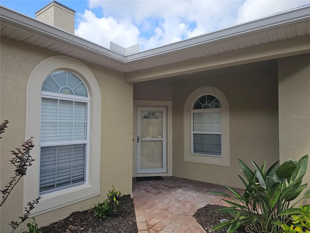 1590 Vienna Square Drive Winter Haven FL 33884