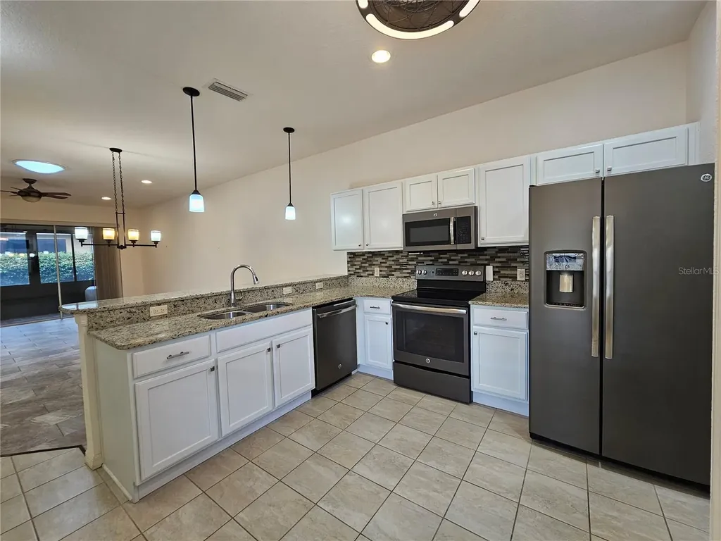 1590 Vienna Square Drive Winter Haven FL 33884