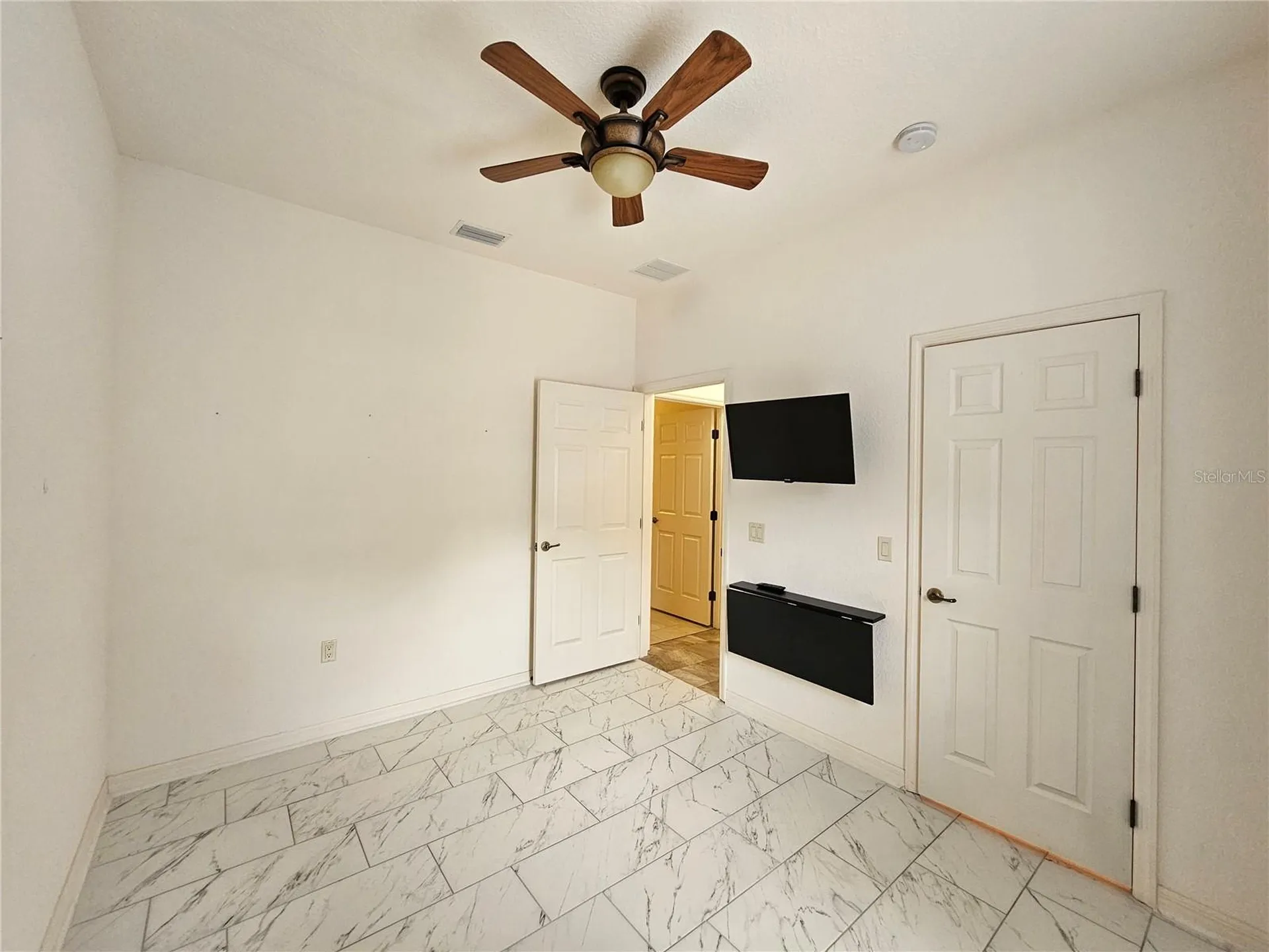 1590 Vienna Square Drive Winter Haven FL 33884