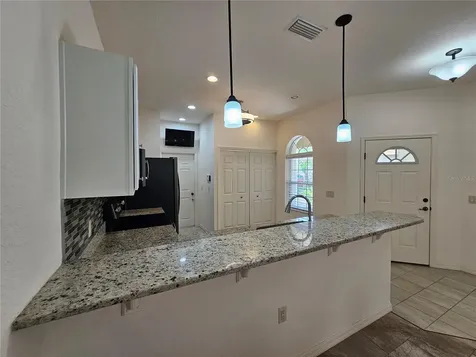 1590 Vienna Square Drive Winter Haven FL 33884
