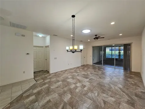 1590 Vienna Square Drive Winter Haven FL 33884
