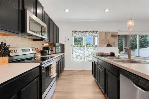 639 Samuel Place Davenport FL 33837