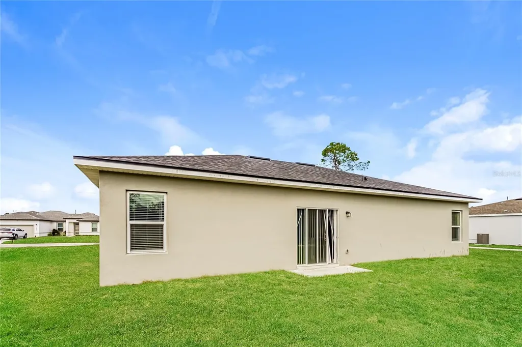 1243 Amazon Lane Kissimmee FL 34759