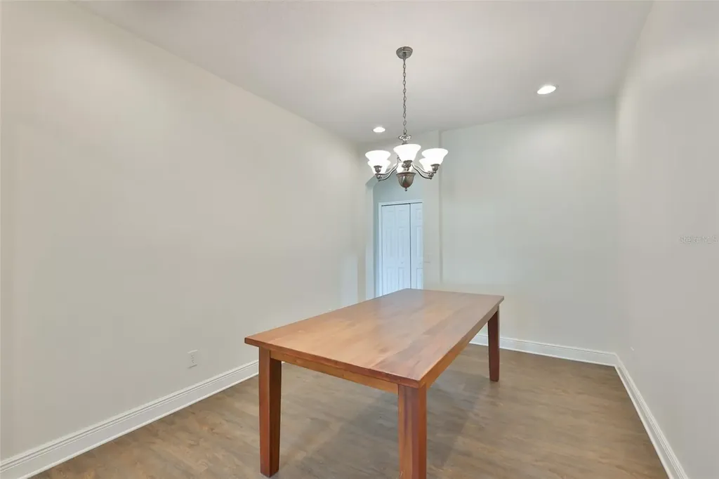 708 Coade Stone Drive Seffner FL 33584