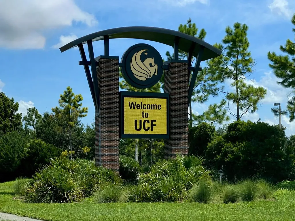 343 Golden Dewdrop Way Oviedo FL 32765
