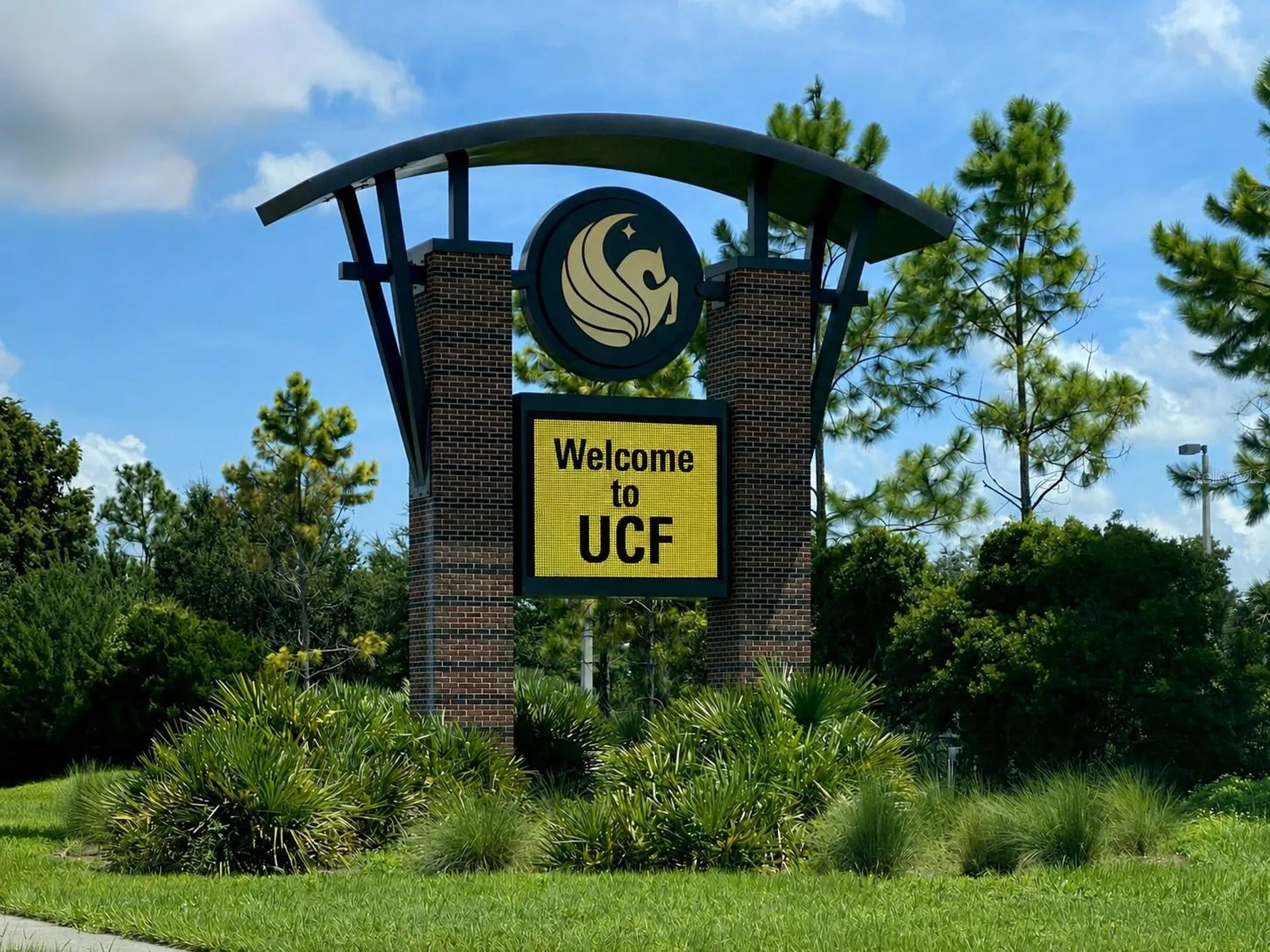 343 Golden Dewdrop Way Oviedo FL 32765