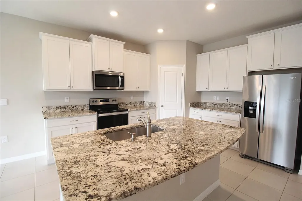 511 158th Street E Bradenton FL 34212